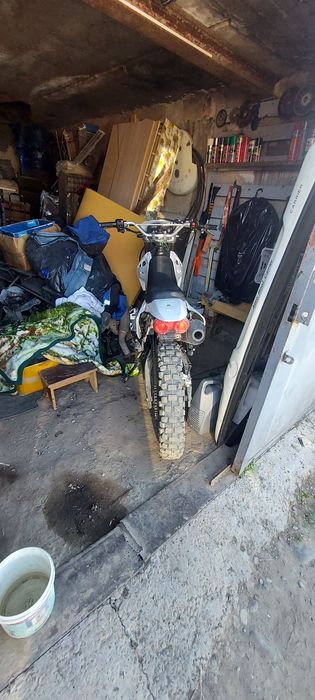 Продам Эндуро 06 250