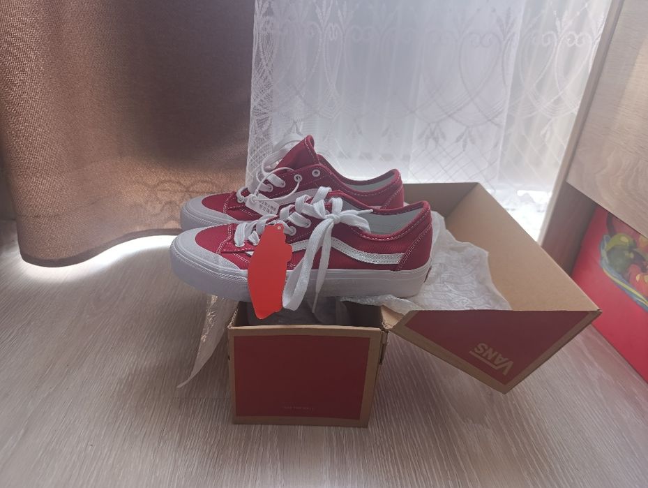 Продам новую обувь