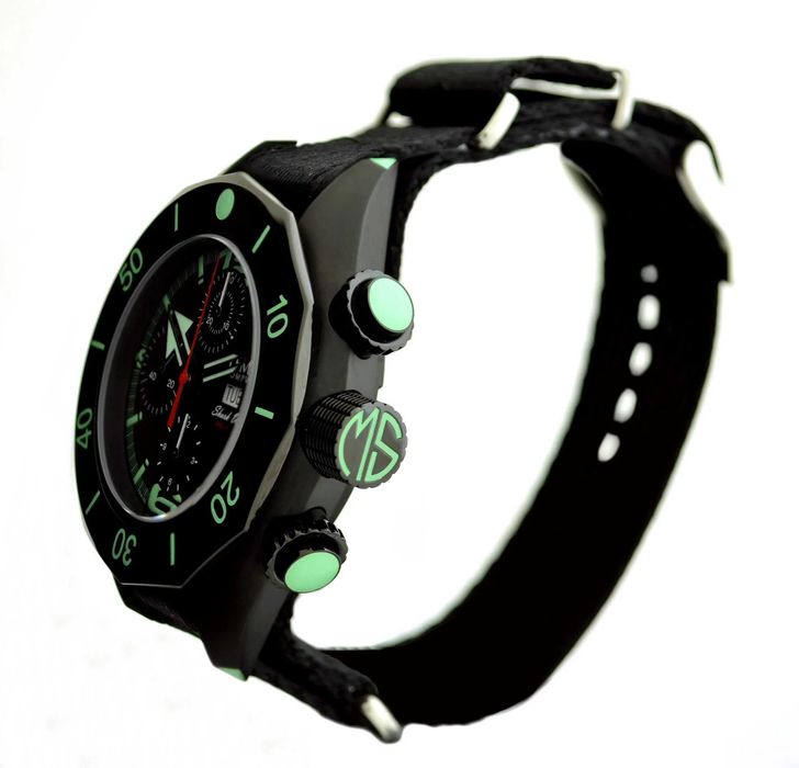 НОВ - TEMPVS COMPVTARE Shark Watcher 47 mm Black