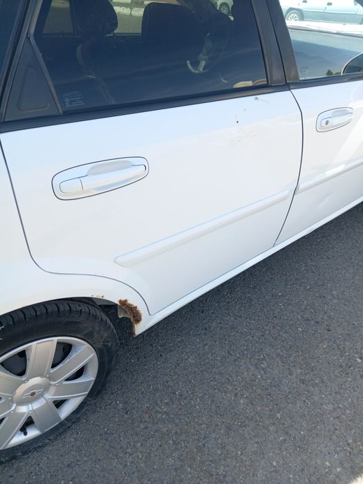 1.8 Lasseti sotiladi