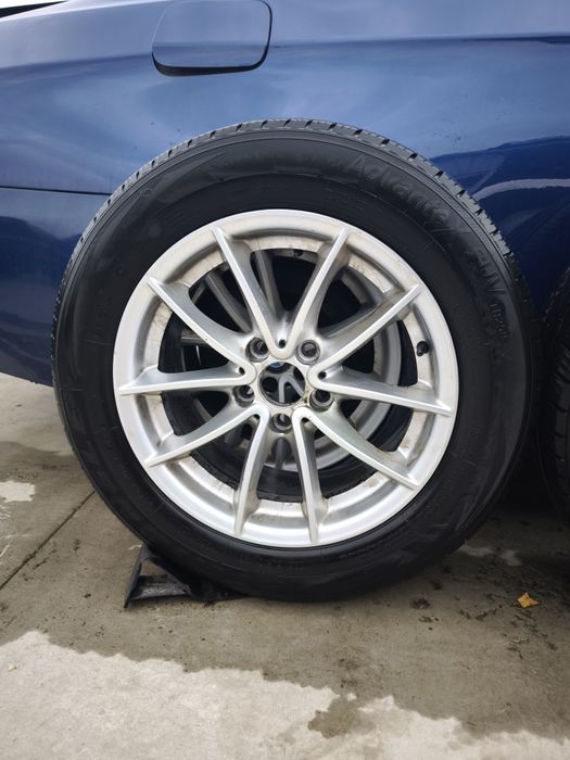 Jante SUV X3 F25 X4 F26 R17 V Spoke style 304 anvelope triangle dot 24