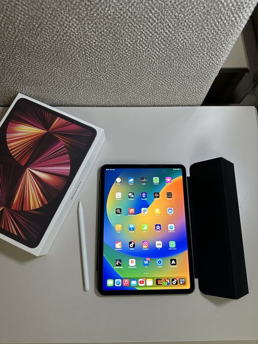 iPad Pro 11” (2021, M1)