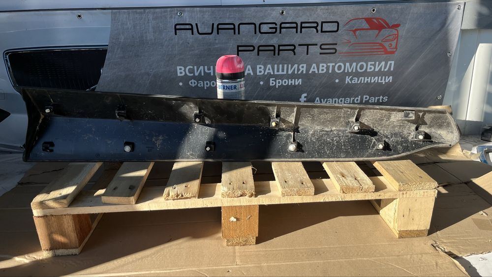 Декоративна лайстна на предна дясна врата Toyota Yaris Cross 2020-2023