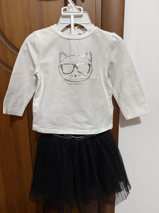 Оригинален комплект Karl Lagerfeld- 18м