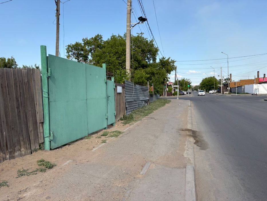 Продам коммерческий участок