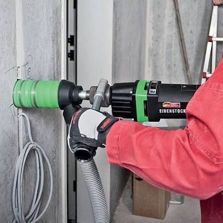 Almazniy bur, Devor teshish,Девор тешиш, Алмазное бурение