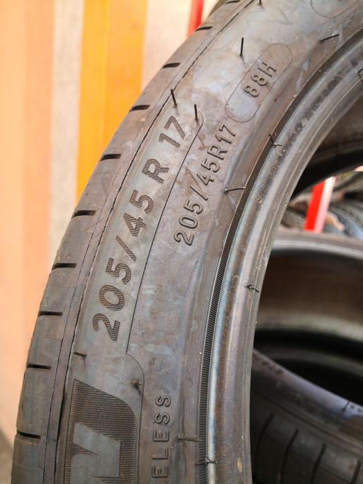 205 45 17 цола гуми нови Michelin 4 броя