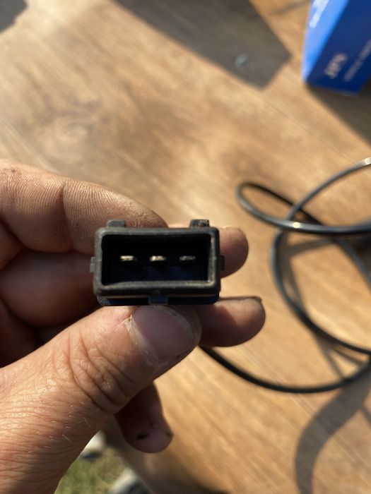 Продам датчик положения коленвала