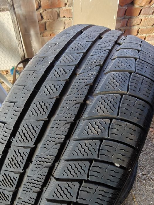2 cauciucuri iarna 225/50 R17