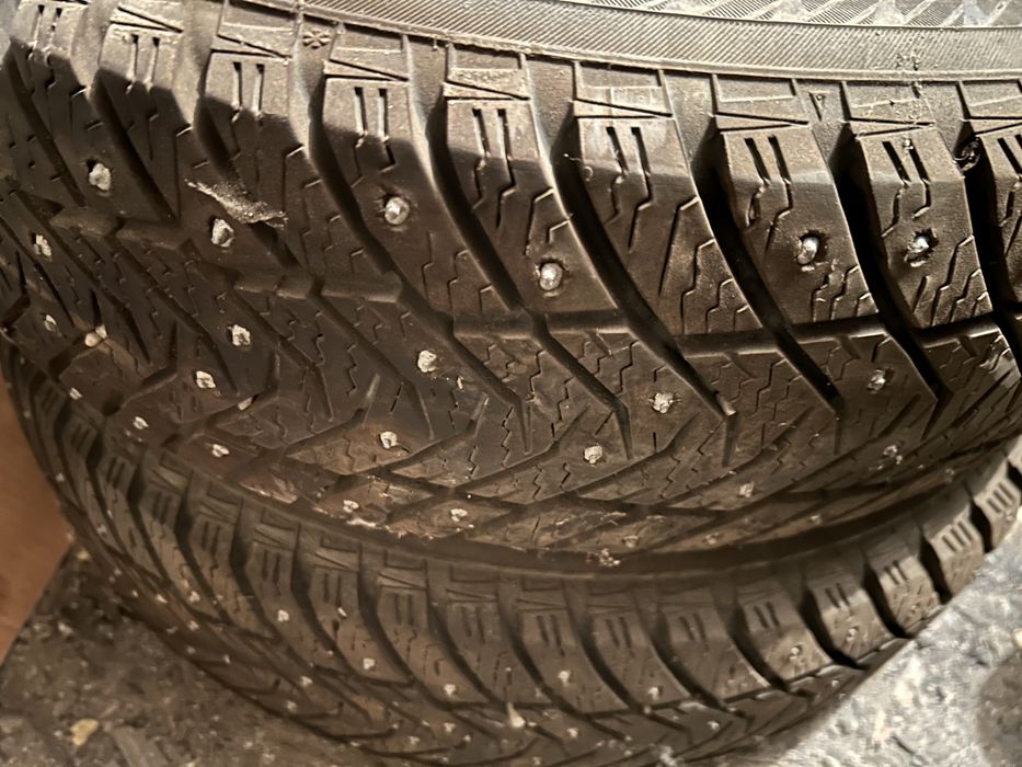 Продам зимний шины R15