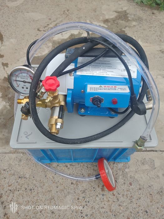 Опресовочный компрессор