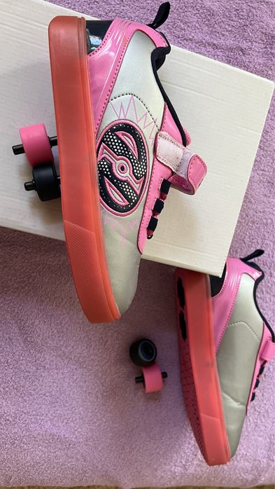 heelys роликовые кроссовки