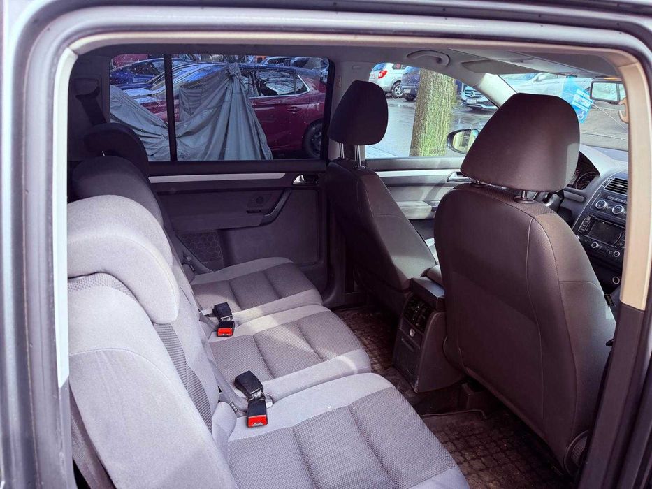 VW Touran – 2013, motor 1.6 diesel, cutie automată DSG7