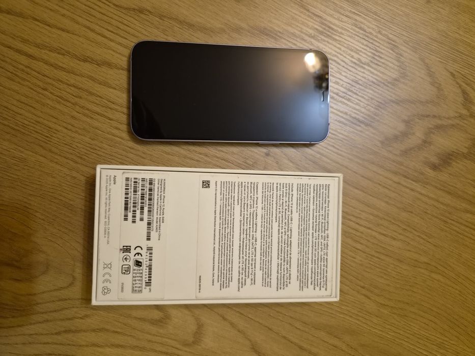 iPhone 12 Violet