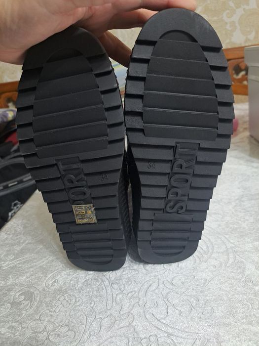 Срочно продам  сапоги.