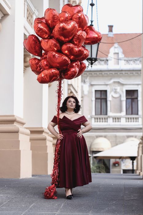 Rochie midie eleganta