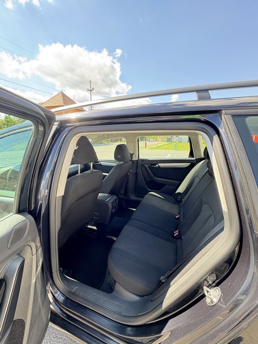 Volkswagen Passat B6 2012