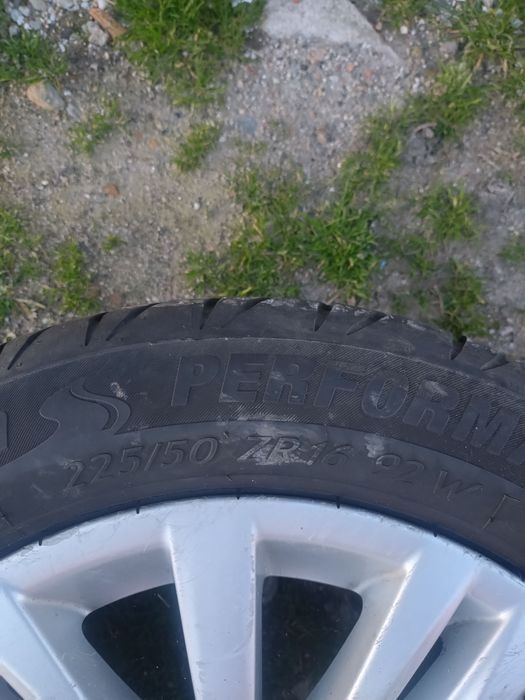 Cauciucuri vara 225/50/16