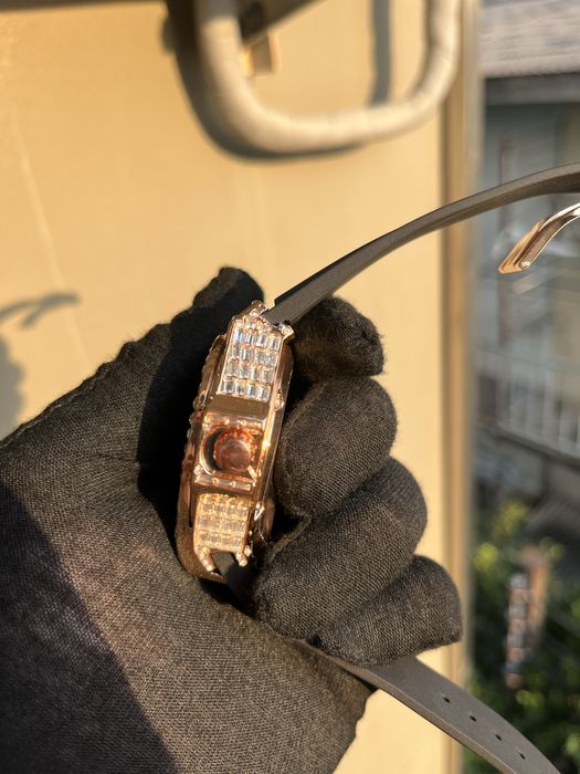 Часовник Hengbolong НАМАЛЕН!