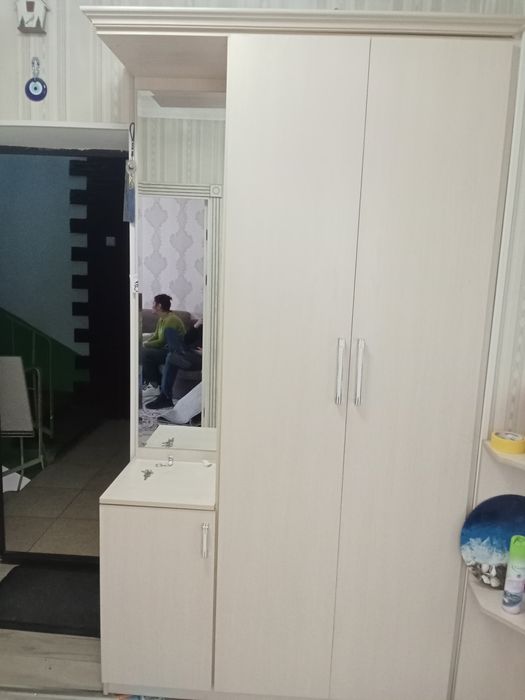 Перехожка продаётся хорошее.