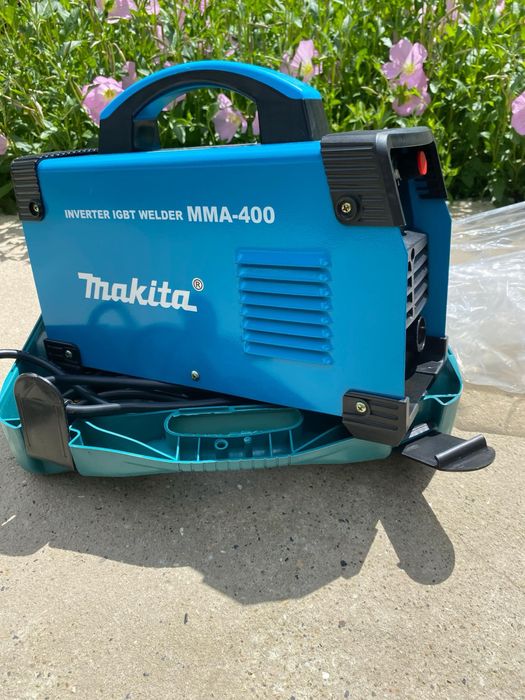 Инверторни Електрожени Dewalt и Makita