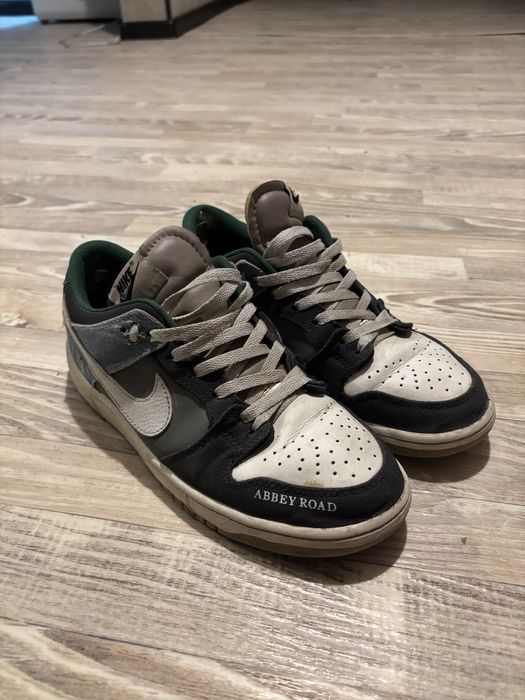 Nike SB Dunk Low «The Beatles»