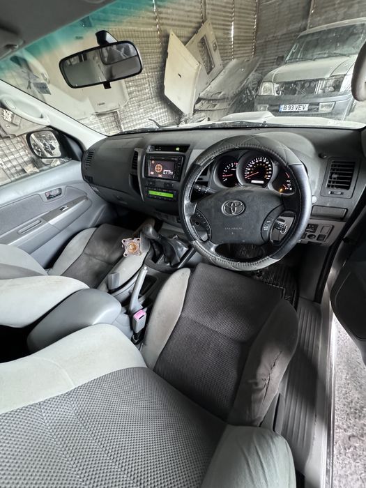 Dezmembrari Toyota Hilux 2010 3.0D
