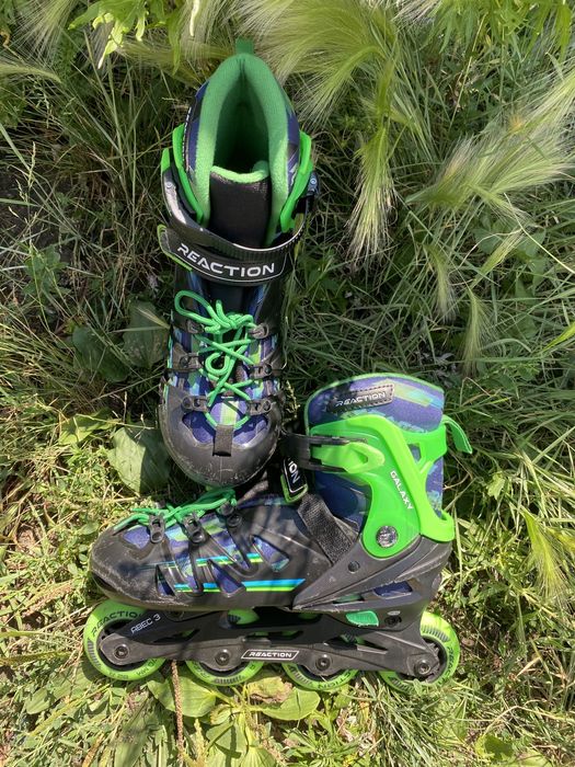 Продам роликовые коньки детские