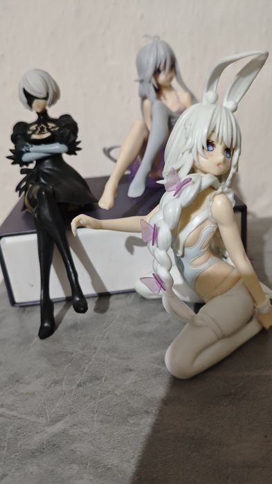 Продам аниме фигурки