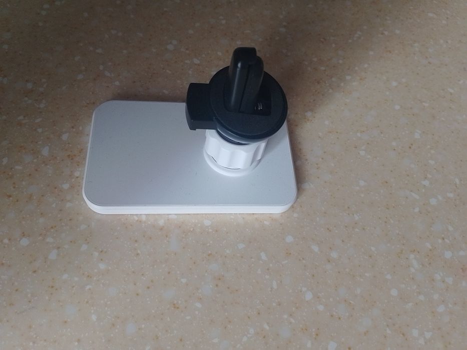 Беспроводной зарядка продаётся