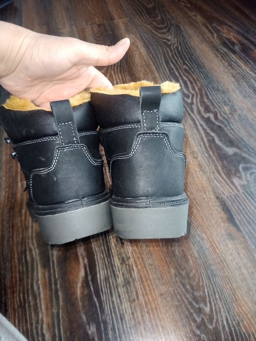 Продам новую спецобувь