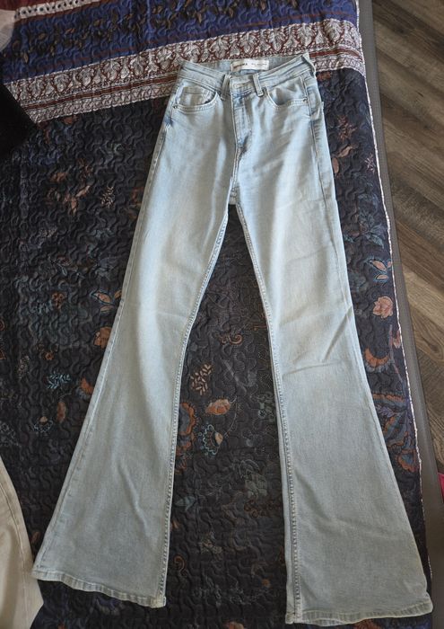 3 чифта Дънки Zara Bershka Stradivarius 32 и 34