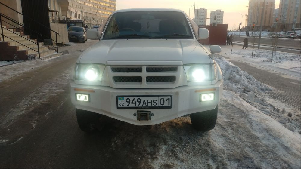 Фары с билед модулем  на Тойота сюрф 185