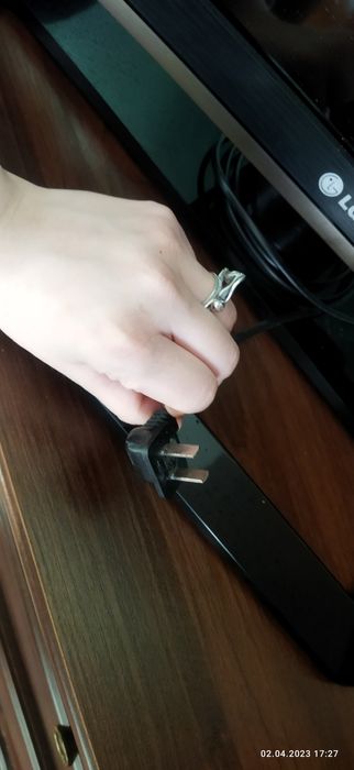 LED Телевизор LG Cinema 3D