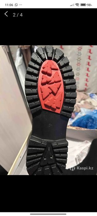 Продам зимние сапоги