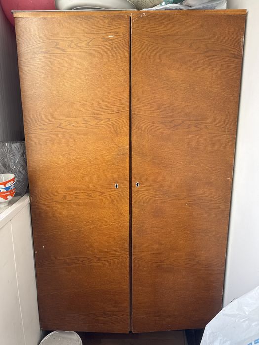 Шкаф кровать комод биде ванна джакузи