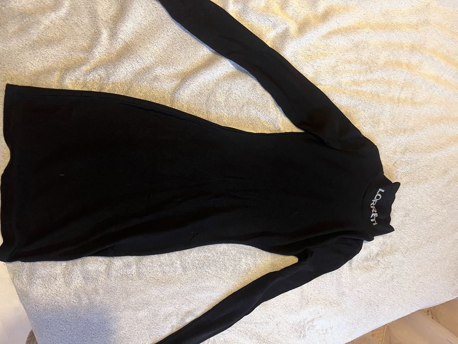 Черна рокля Loretti