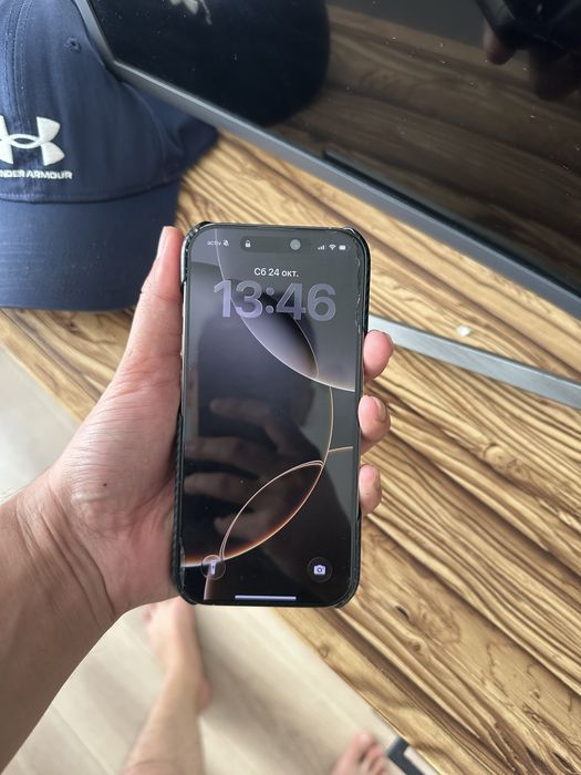 Iphone 16 pro срочно продается