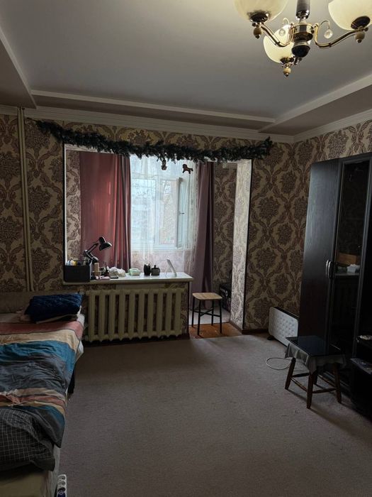 Продаю 1.2.4 Дубовая