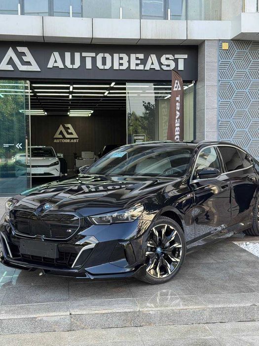 Bmw i5 40L M pocket