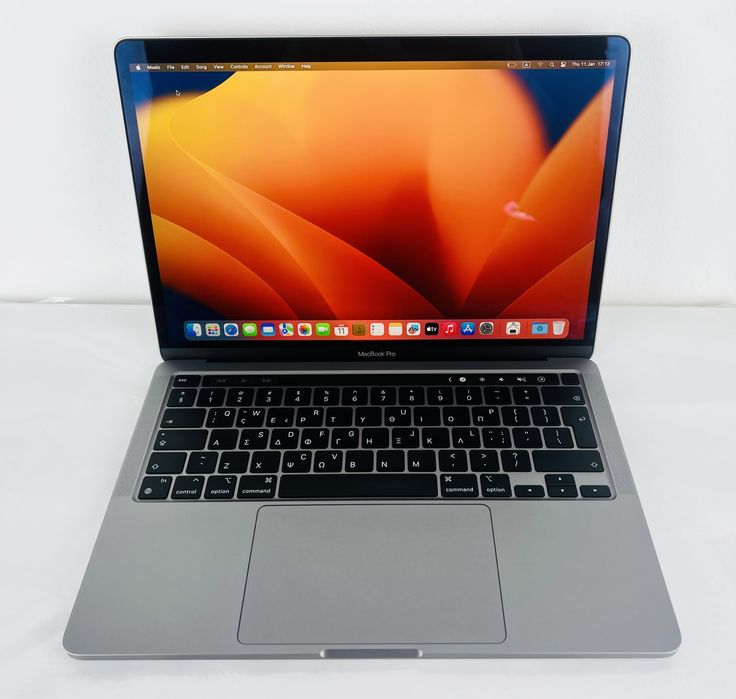 Apple MacBook Pro 13" M1 16RAM 256GB Touch Bar Перфектен! Гаранция!