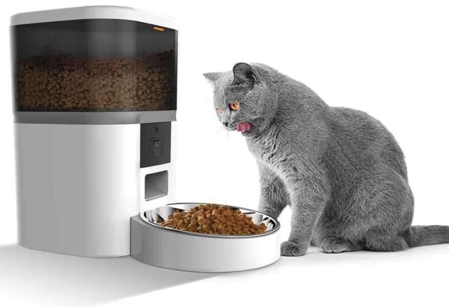 Автокормушка 6000 мл белый, черный