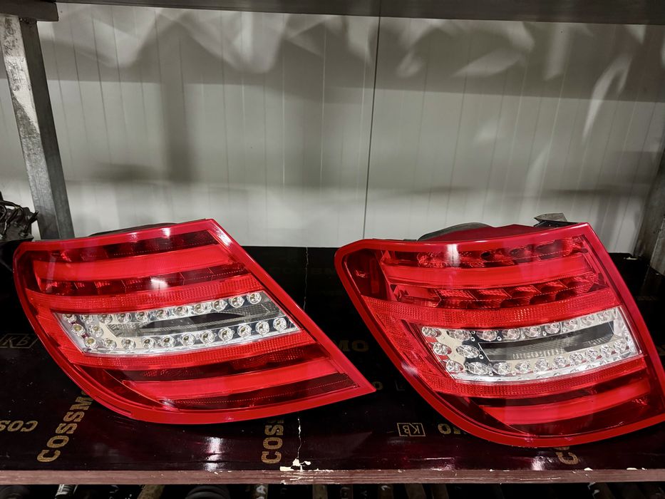 Стоп Мерцедес w204/MERCEDES Face 2011г седан