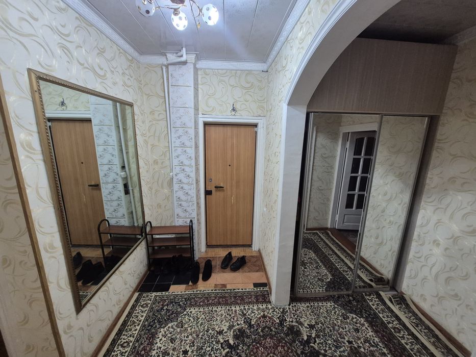 Срочно! 3х комнатная 1й этаж, ориентир Динамо