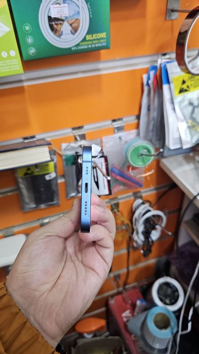 iPhone 13, 128 gb, %90