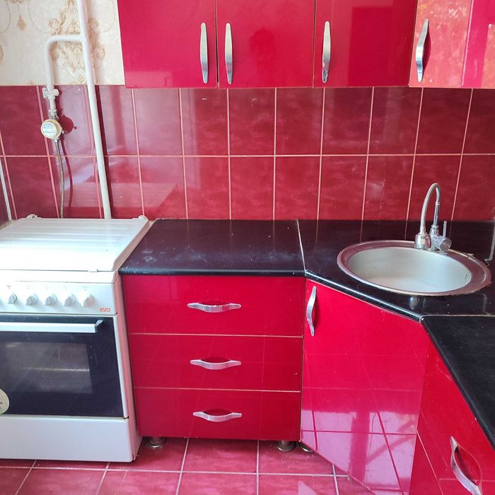 Горгазда жойлашган 2 хонали кв сотилади