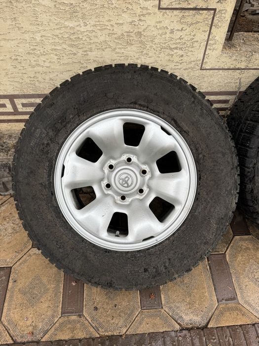 Шина диски 4 шт тойота прадо