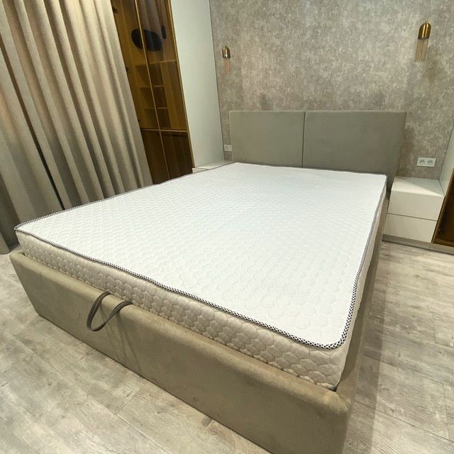 Ортопедический беспружинный матрас с официальной гарантией 7 лет