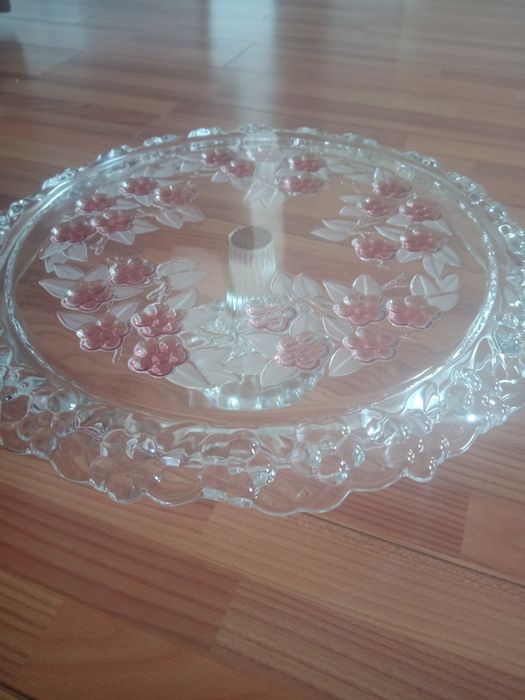 Фруктовницы и тортницы