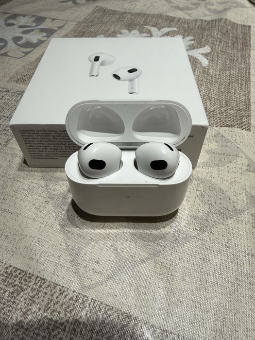 Наушники AirPods 3